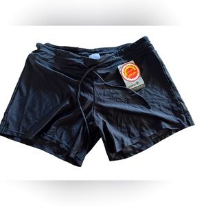 CHINFUN Womens black lightweight swim short drawstring front size XL UPF 50+ NWT